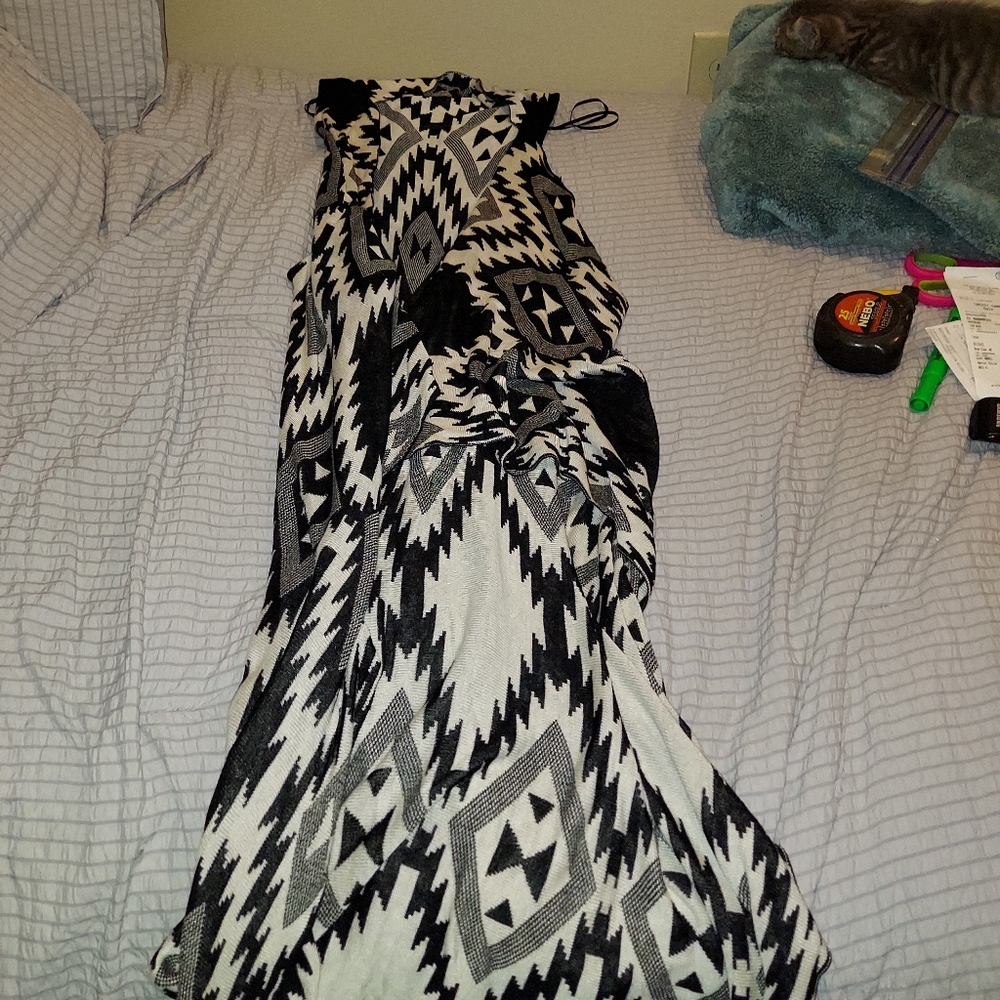 700) Rue21 womens cardigan/ vest
